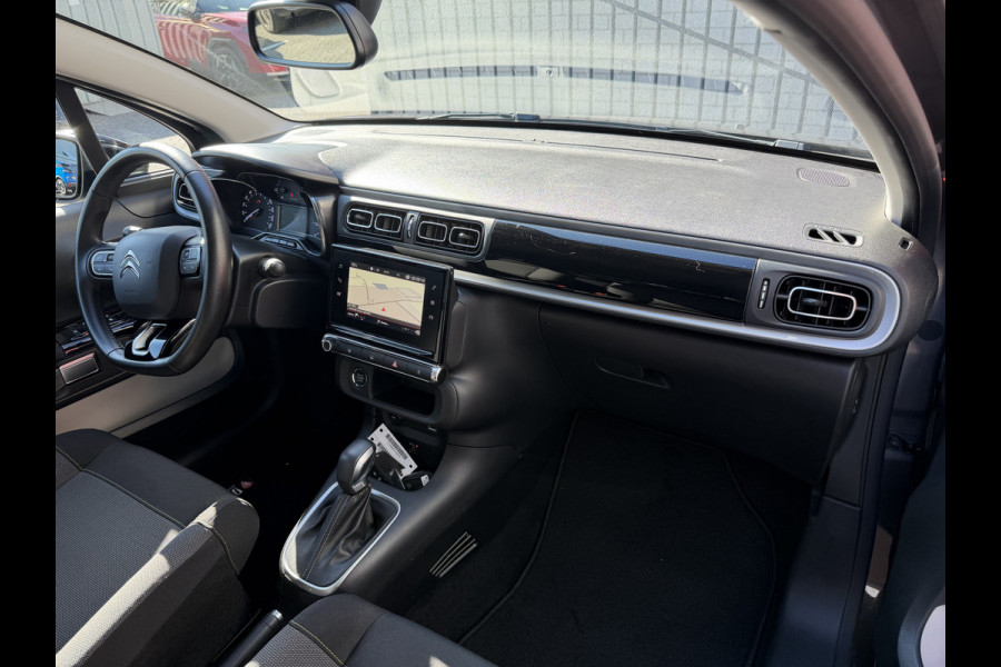 Citroën C3 110pk Shine (Keyless Entry - Camera - Navigatie - Automatische Airco - Apple Carplay - 17"- Dodehoek detectie)