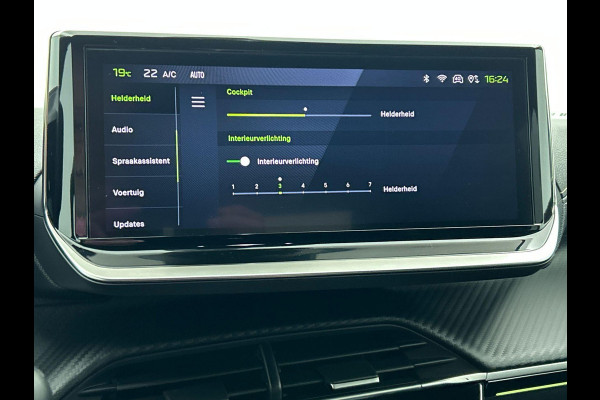 Peugeot 2008 1.2 PureTech 130 GT Automaat Clima Control Camera Achter Navigatie d.m.v. Apple Carplay / Android auto Velgen 17 inch