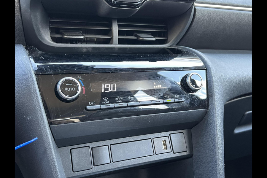 Toyota Yaris Cross 1.5 Hybrid Active | Lichtmetalen velgen, Apple CarPlay/Android Auto, Parkeercamera, Adaptive cruise control