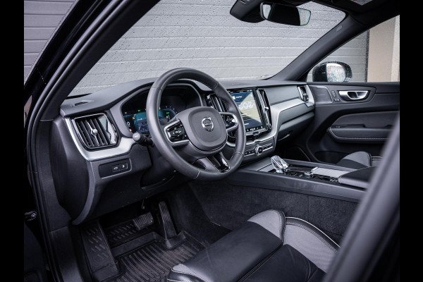 Volvo XC60 2.0 T6 Plug-in hybrid AWD Plus Black Edition - Pano l H&K l Mem. l Trekhaak