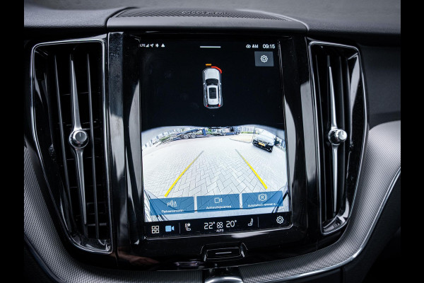 Volvo XC60 2.0 T6 Plug-in hybrid AWD Plus Black Edition - Pano l H&K l Mem. l Trekhaak