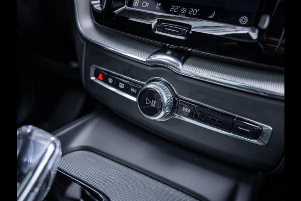 Volvo XC60 2.0 T6 Plug-in hybrid AWD Plus Black Edition - Pano l H&K l Mem. l Trekhaak