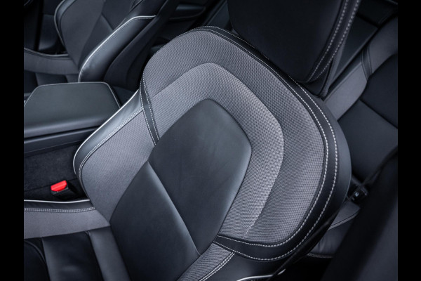 Volvo XC60 2.0 T6 Plug-in hybrid AWD Plus Black Edition - Pano l H&K l Mem. l Trekhaak