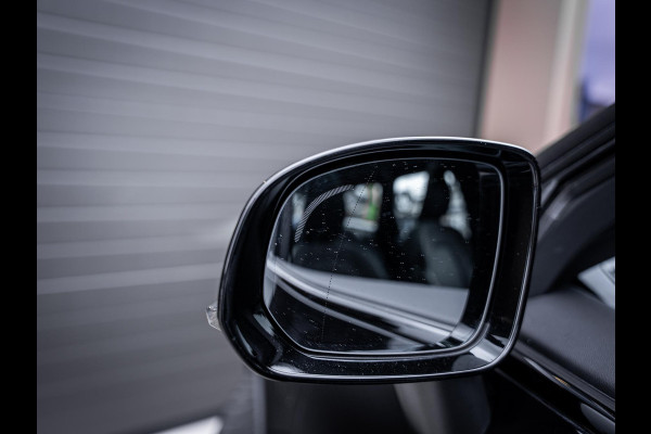 Volvo XC60 2.0 T6 Plug-in hybrid AWD Plus Black Edition - Pano l H&K l Mem. l Trekhaak