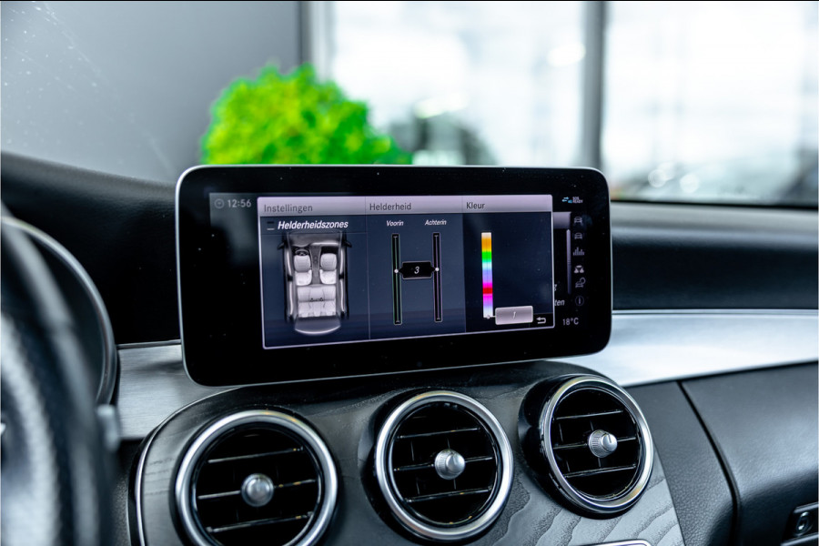 Mercedes-Benz C-Klasse C200 Premium Pack - AMG Line | Panorama | Burmester | Cruise Control | Camera