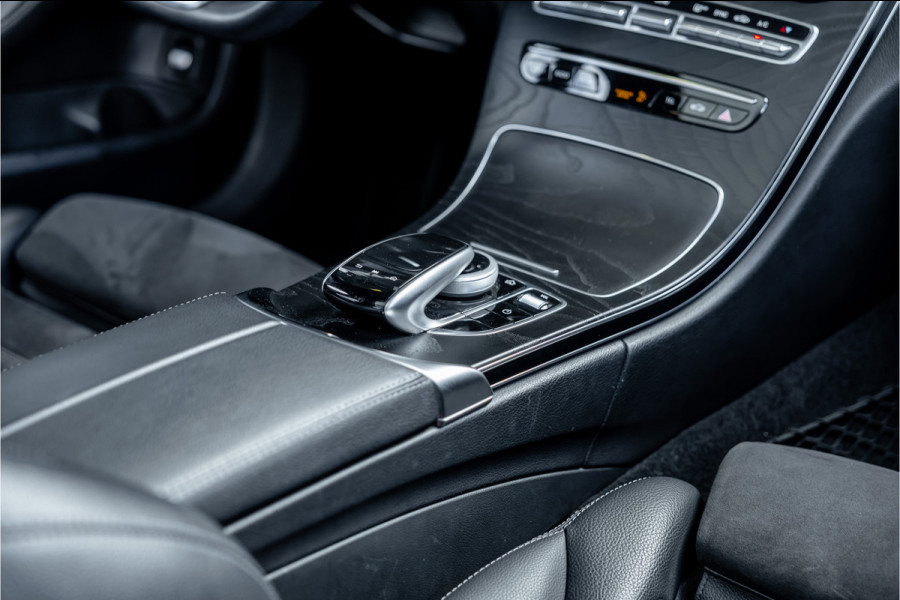 Mercedes-Benz C-Klasse C200 Premium Pack - AMG Line | Panorama | Burmester | Cruise Control | Camera