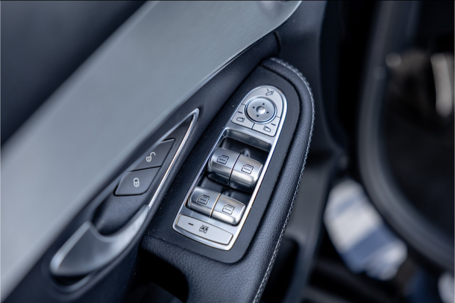 Mercedes-Benz C-Klasse C200 Premium Pack - AMG Line | Panorama | Burmester | Cruise Control | Camera