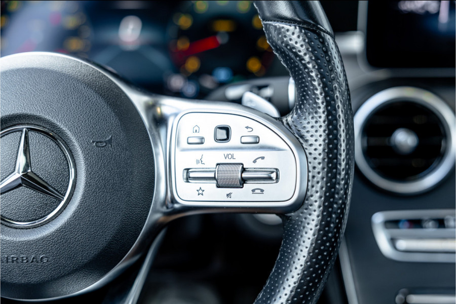 Mercedes-Benz C-Klasse C200 Premium Pack - AMG Line | Panorama | Burmester | Cruise Control | Camera