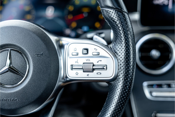 Mercedes-Benz C-Klasse C200 Premium Pack - AMG Line | Panorama | Burmester | Cruise Control | Camera