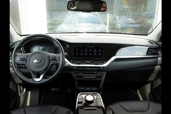 Kia e-Niro ExecutiveLine 64 kWh | Stoelverwarming/-ventilatie | Stuurverwarming | Schuif/-kanteldak | JBL | Achteruitrijcamera | Navi | PDC voor & achter
