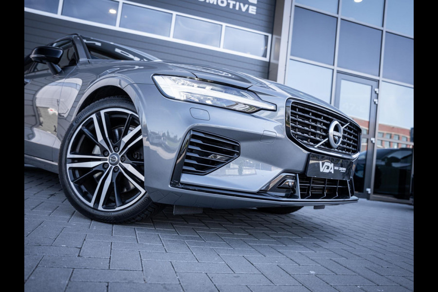 Volvo V60 2.0 T8 Recharge AWD Dark R-Design - Pano l HUD l Memory l Hkardon