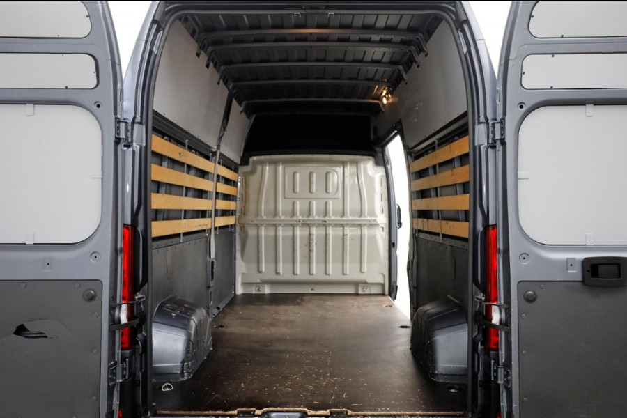 Peugeot Boxer 335 2.2 BlueHDi 140pk L3H3 Premium Airco/Camera 04-2022