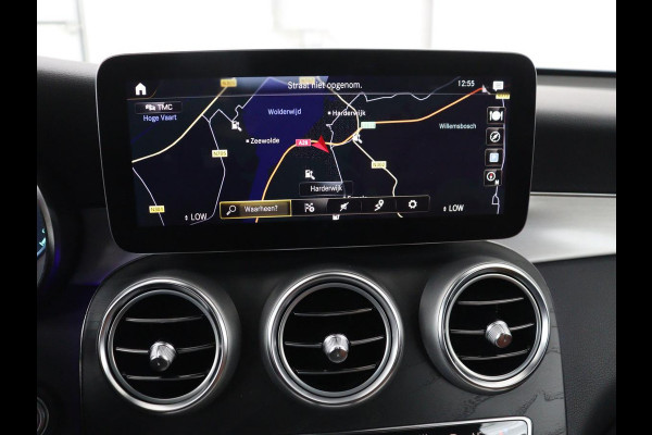 Mercedes-Benz GLC 300e 4MATIC Business Solution AMG | Panoramadak | Leder | 360 camera | Cruise control | Carplay | Sfeerverlichting | Burnmeister surround | Climate control |