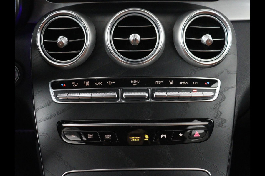 Mercedes-Benz GLC 300e 4MATIC Business Solution AMG | Panoramadak | Leder | 360 camera | Cruise control | Carplay | Sfeerverlichting | Burnmeister surround | Climate control |