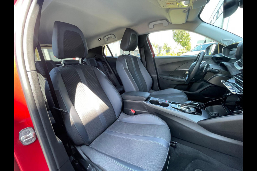 Peugeot 2008 1.2 PureTech Allure /AUTOMAAT / NAP / 3D SCHERM