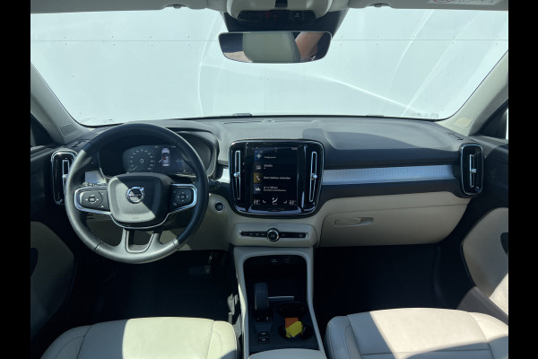 Volvo XC40 1.5 T4 Recharge Inscription | Pano | Leder | Camera | Winter Pack
