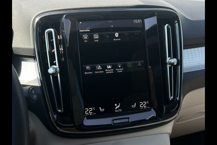 Volvo XC40 1.5 T4 Recharge Inscription | Pano | Leder | Camera | Winter Pack