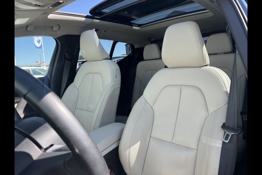 Volvo XC40 1.5 T4 Recharge Inscription | Pano | Leder | Camera | Winter Pack