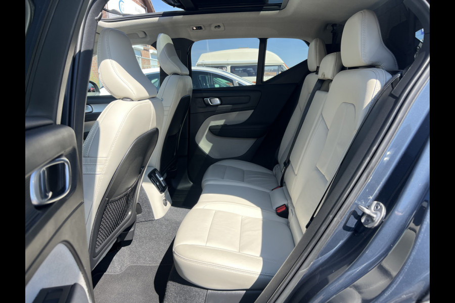 Volvo XC40 1.5 T4 Recharge Inscription | Pano | Leder | Camera | Winter Pack