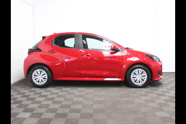 Toyota Yaris 1.5 Hybrid 115 Active CLIMATE | ADAPCRUISE | CARPLAY | DAB | LED | CAMERA | ISOFIX