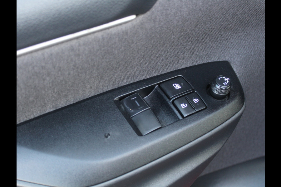 Toyota Yaris 1.5 Hybrid 115 Active CLIMATE | ADAPCRUISE | CARPLAY | DAB | LED | CAMERA | ISOFIX