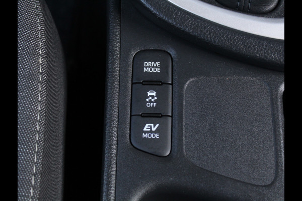 Toyota Yaris 1.5 Hybrid 115 Active CLIMATE | ADAPCRUISE | CARPLAY | DAB | LED | CAMERA | ISOFIX
