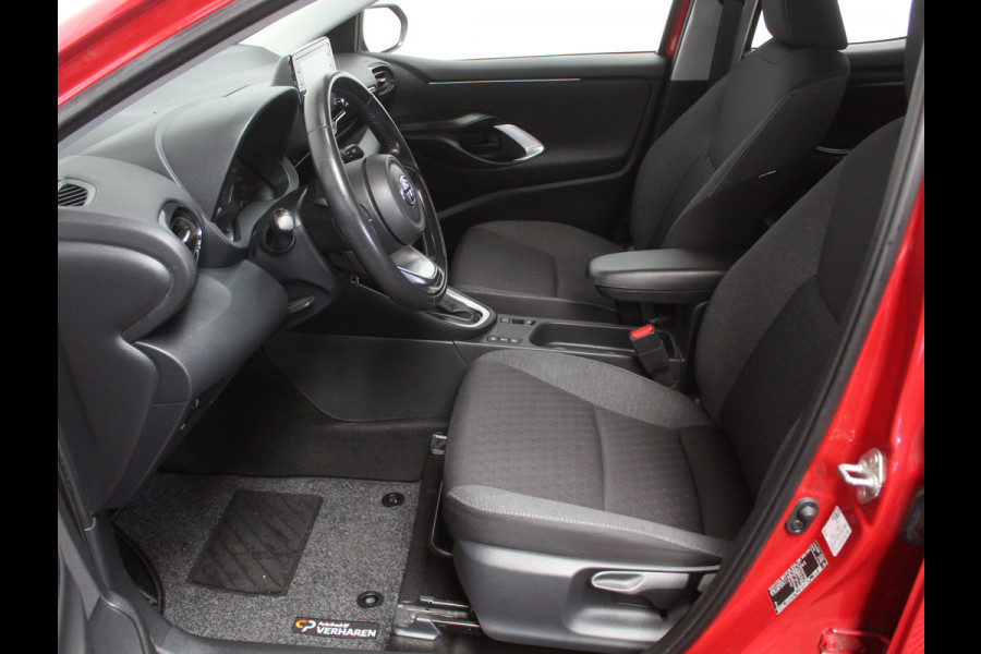 Toyota Yaris 1.5 Hybrid 115 Active CLIMATE | ADAPCRUISE | CARPLAY | DAB | LED | CAMERA | ISOFIX