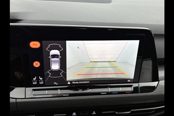 Volkswagen Golf 2.0 TSI GTI Clubsport (Goed OndH, Carplay, Harman/ Kardon, Camera, StoelV, SfeerV, Adapt cruise, Etc)