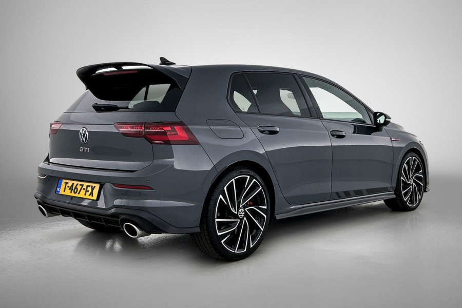 Volkswagen Golf 2.0 TSI GTI Clubsport (Goed OndH, Carplay, Harman/ Kardon, Camera, StoelV, SfeerV, Adapt cruise, Etc)