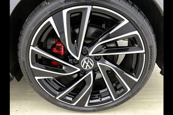 Volkswagen Golf 2.0 TSI GTI Clubsport (Goed OndH, Carplay, Harman/ Kardon, Camera, StoelV, SfeerV, Adapt cruise, Etc)