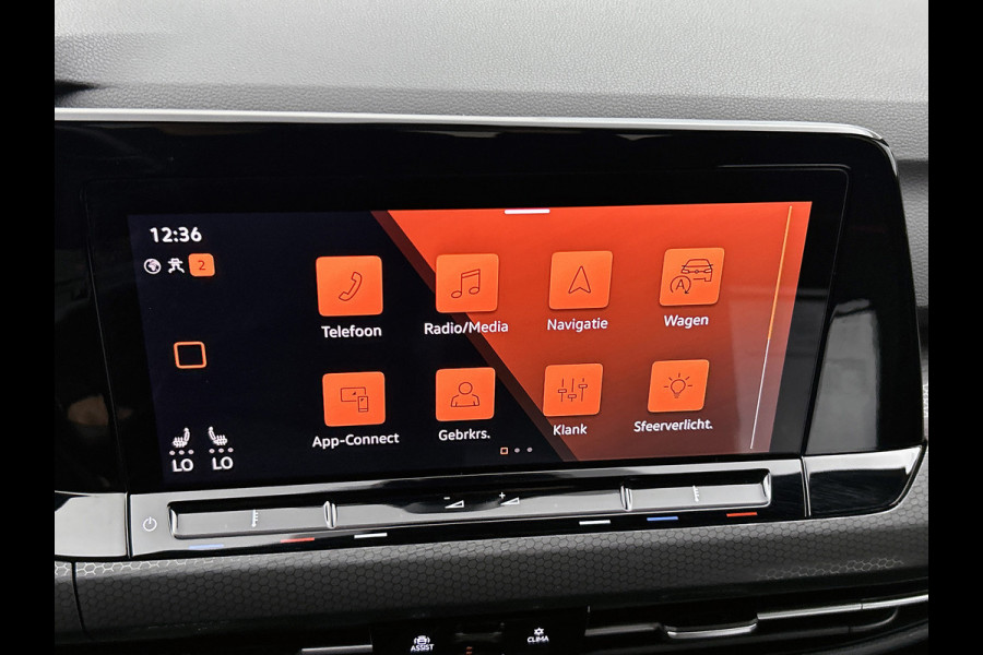 Volkswagen Golf 2.0 TSI GTI Clubsport (Goed OndH, Carplay, Harman/ Kardon, Camera, StoelV, SfeerV, Adapt cruise, Etc)