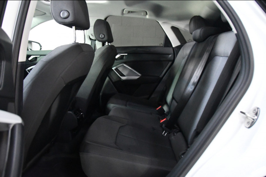 Audi Q3 Sportback 45 TFSI e S-Line, Pano, Maxton, Uitlaatklepsysteem