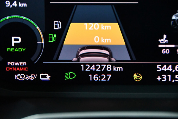 Audi Q3 Sportback 45 TFSI e S-Line, Pano, Maxton, Uitlaatklepsysteem