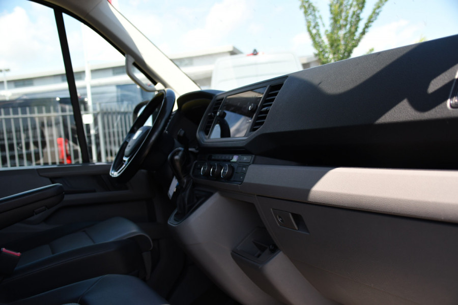 MAN TGE 3.180 35 2.0 L3H3 PB Edition Adaptieve Cruise, Camera, Carplay, LED, Clima, Stoelverwarming, Sensoren, Trekhaak, 177pk, Automaat, Uniek!