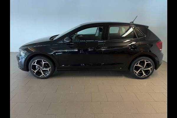 Volkswagen Polo 1.0 TSI Comfortline AIRCO CRUISE APPLE CARPLAY NAV VIA APP PARKEERSENSOREN 17 INCH LMV