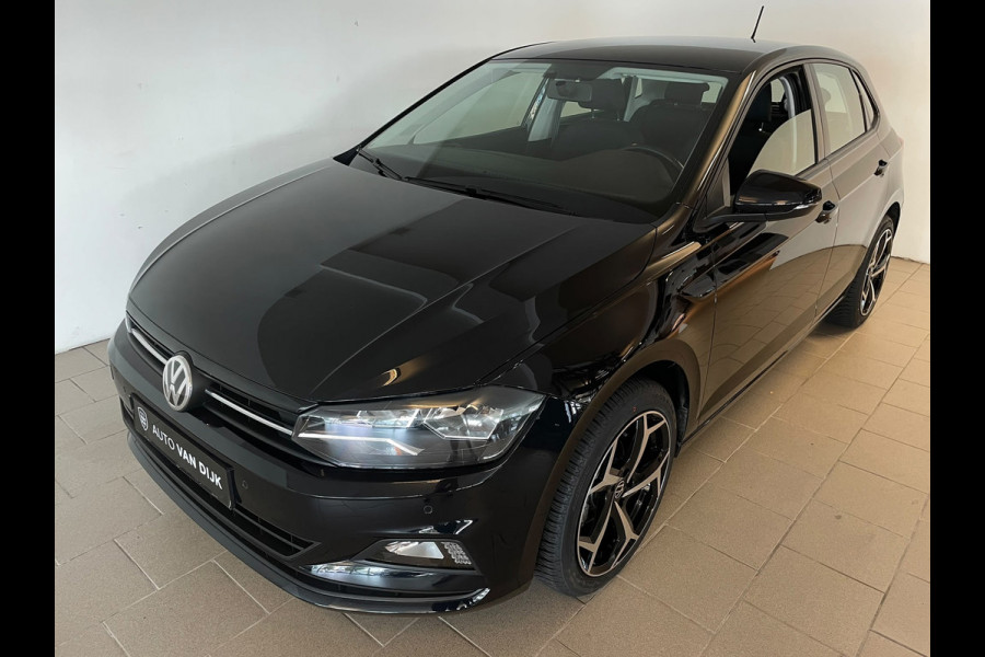 Volkswagen Polo 1.0 TSI Comfortline AIRCO CRUISE APPLE CARPLAY NAV VIA APP PARKEERSENSOREN 17 INCH LMV