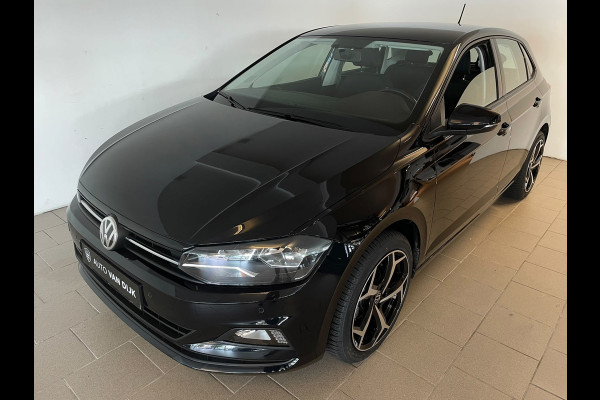 Volkswagen Polo 1.0 TSI Comfortline AIRCO CRUISE APPLE CARPLAY NAV VIA APP PARKEERSENSOREN 17 INCH LMV