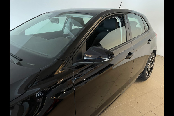 Volkswagen Polo 1.0 TSI Comfortline AIRCO CRUISE APPLE CARPLAY NAV VIA APP PARKEERSENSOREN 17 INCH LMV