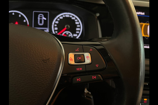 Volkswagen Polo 1.0 TSI Comfortline AIRCO CRUISE APPLE CARPLAY NAV VIA APP PARKEERSENSOREN 17 INCH LMV