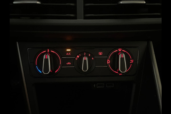 Volkswagen Polo 1.0 TSI Comfortline AIRCO CRUISE APPLE CARPLAY NAV VIA APP PARKEERSENSOREN 17 INCH LMV