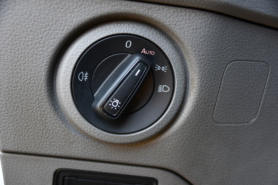 MAN TGE 3.140 35 2.0 L3H3 PB Edition Camera, Carplay, LED, Automaat, 140pk, Geveerde stoel, Trekhaak, Multimedia, Sensoren, Uniek!