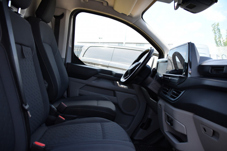 Ford Transit Custom 300 2.0 TDCI L1H1 Limited PB Edition Virtual, Camera, Cruise, Carplaym LED, Stoelverwarming, 136pk, Automaat, Luxe stoel, Sensoren, Multimedia, Uniek!