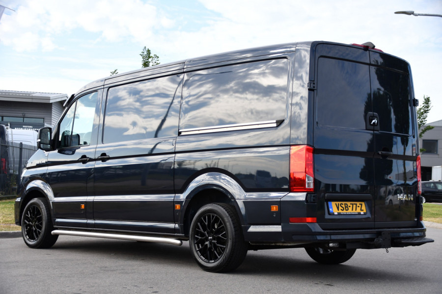 MAN TGE 3.140 35 2.0 L3H3 PB Edition Adaptieve Cruise, Camera, Carplay, LED, 2 x Schuifdeur, Clima, Stoelverwarming, Automaat, Sensoren, Trekhaak, 140pk, Uniek!