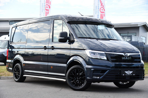 MAN TGE 3.140 35 2.0 L3H3 PB Edition Adaptieve Cruise, Camera, Carplay, LED, 2 x Schuifdeur, Clima, Stoelverwarming, Automaat, Sensoren, Trekhaak, 140pk, Uniek!