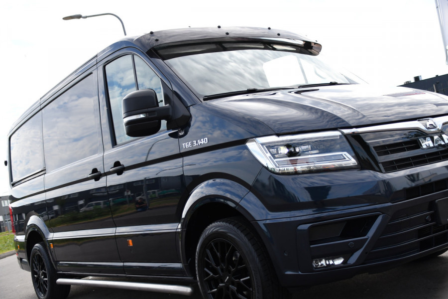 MAN TGE 3.140 35 2.0 L3H3 PB Edition Adaptieve Cruise, Camera, Carplay, LED, 2 x Schuifdeur, Clima, Stoelverwarming, Automaat, Sensoren, Trekhaak, 140pk, Uniek!