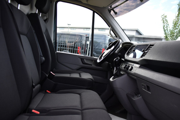 MAN TGE 3.140 35 2.0 L3H3 PB Edition Adaptieve Cruise, Camera, Carplay, LED, 2 x Schuifdeur, Clima, Stoelverwarming, Automaat, Sensoren, Trekhaak, 140pk, Uniek!
