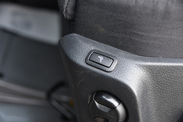 MAN TGE 3.140 35 2.0 L3H3 PB Edition Adaptieve Cruise, Camera, Carplay, LED, 2 x Schuifdeur, Clima, Stoelverwarming, Automaat, Sensoren, Trekhaak, 140pk, Uniek!