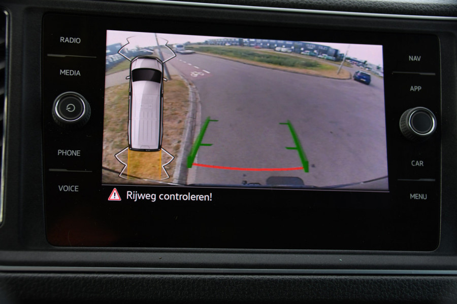 MAN TGE 3.140 35 2.0 L3H3 PB Edition Adaptieve Cruise, Camera, Carplay, LED, 2 x Schuifdeur, Clima, Stoelverwarming, Automaat, Sensoren, Trekhaak, 140pk, Uniek!
