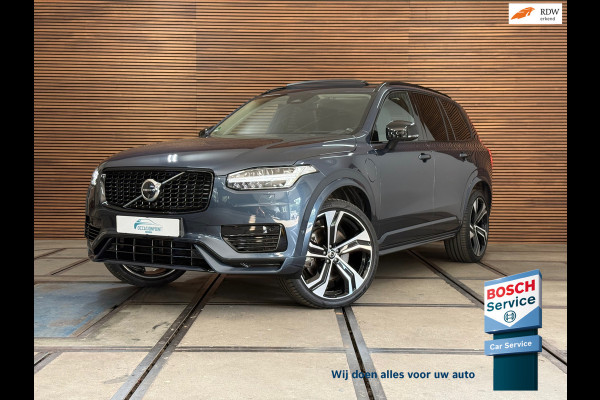 Volvo XC90 2.0 T8 Recharge AWD Ultra Dark 7p|Luchtvering|Trekhaak|Pano| H/K Sound | Massage | Winter Pakket | Driver Assist | HuD