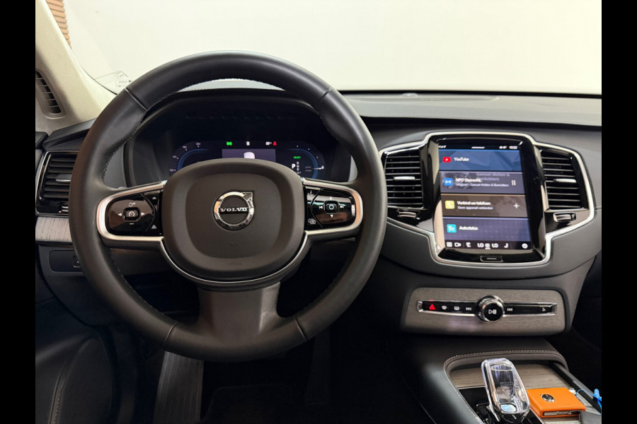 Volvo XC90 2.0 T8 Recharge AWD Ultra Dark 7p|Luchtvering|Trekhaak|Pano| H/K Sound | Massage | Winter Pakket | Driver Assist | HuD